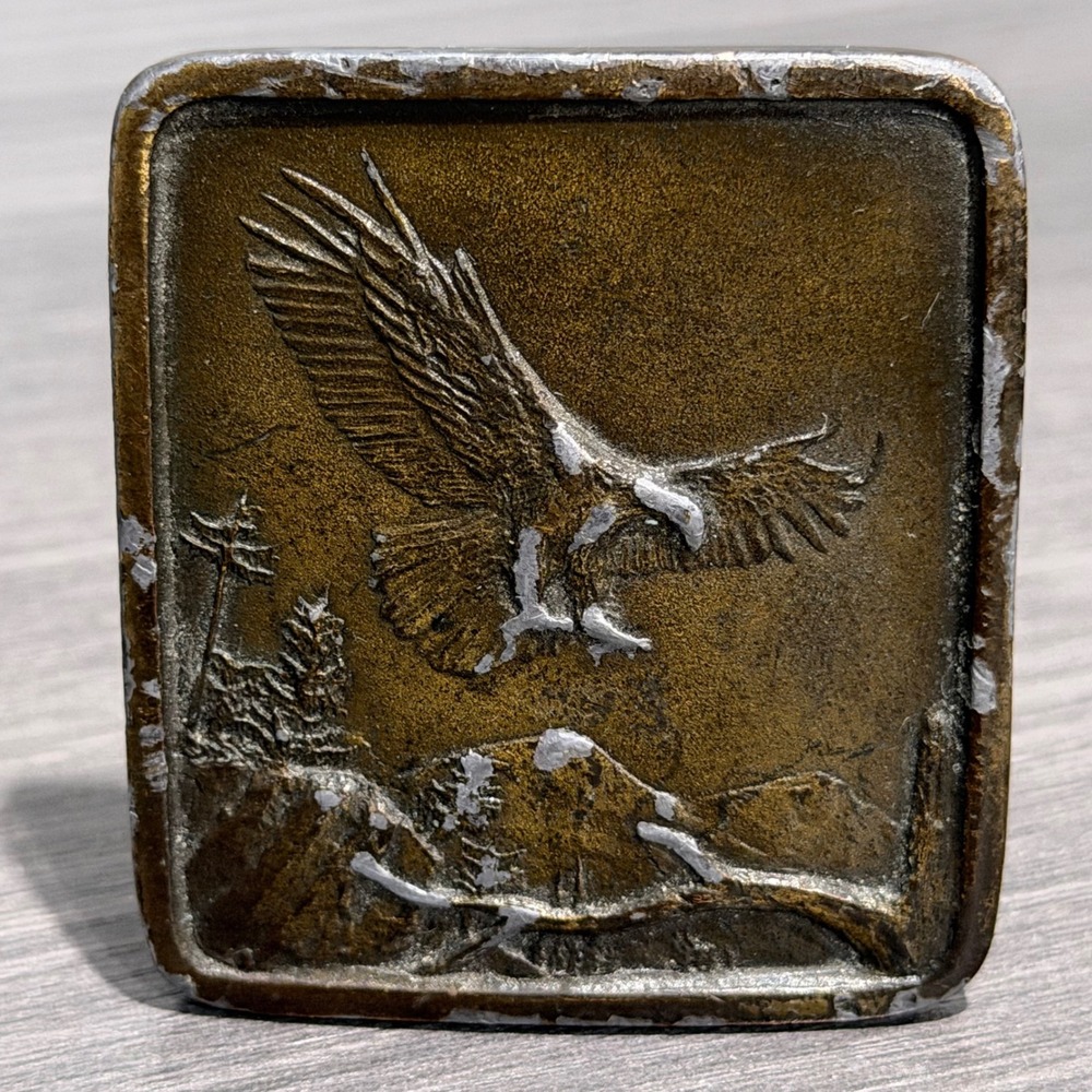 Vintage 1977 Indiana Metal Craft Bald Eagle Belt Buckle Bronze Tone‎ Distressed